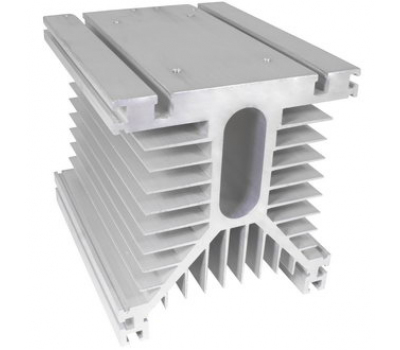 Радиатор охлаждения: Y150 3SSR 100/150A (150x125x135) Радиатор охлаждения: Y150 3SSR 100/150A (150x125x135)